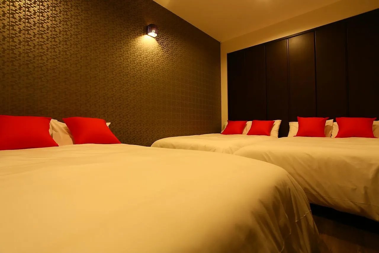 Japaning Hotel Shichihonmatsu Kyoto 3*,