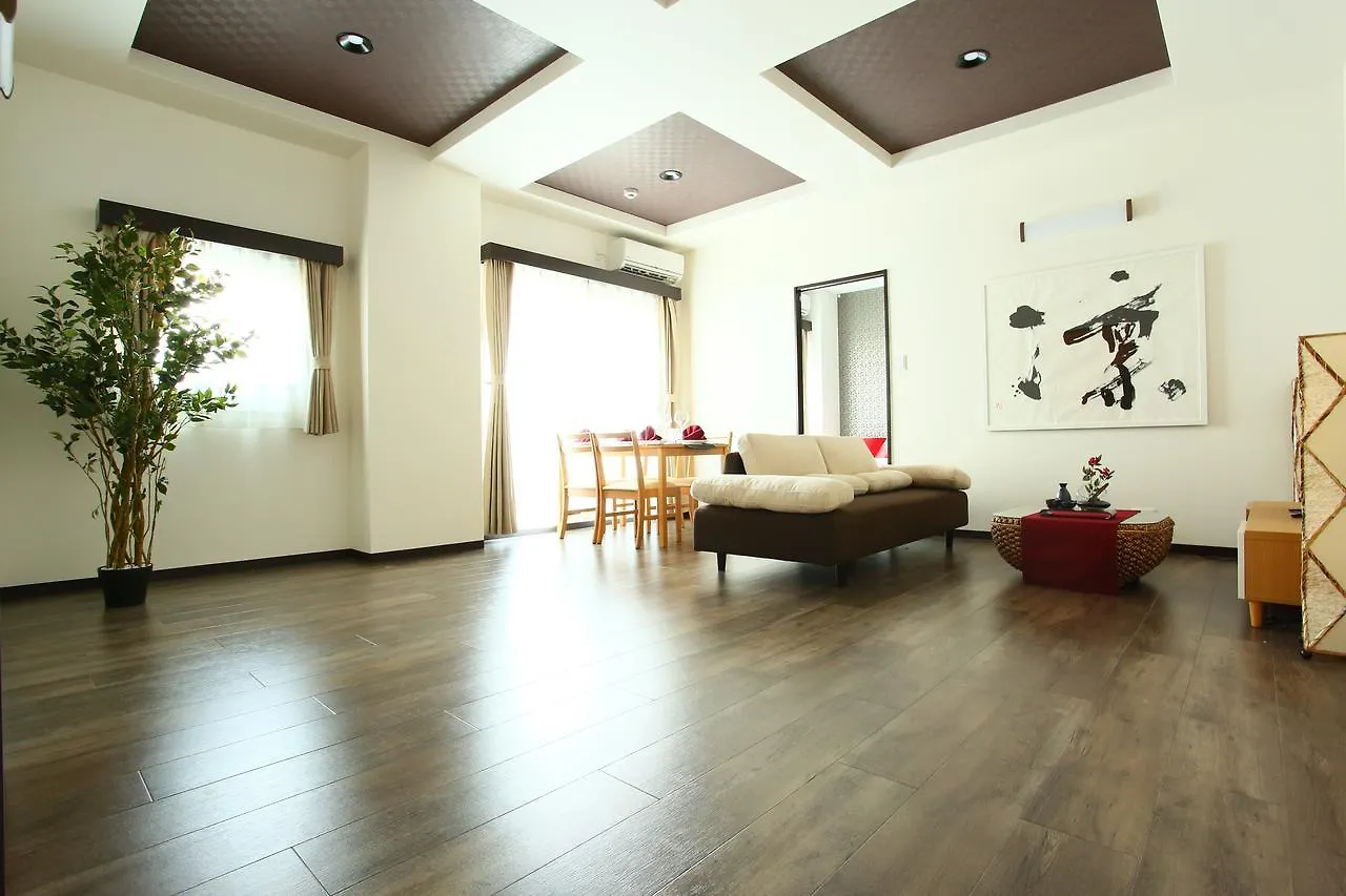 Japaning Hotel Shichihonmatsu Kyoto 3*,
